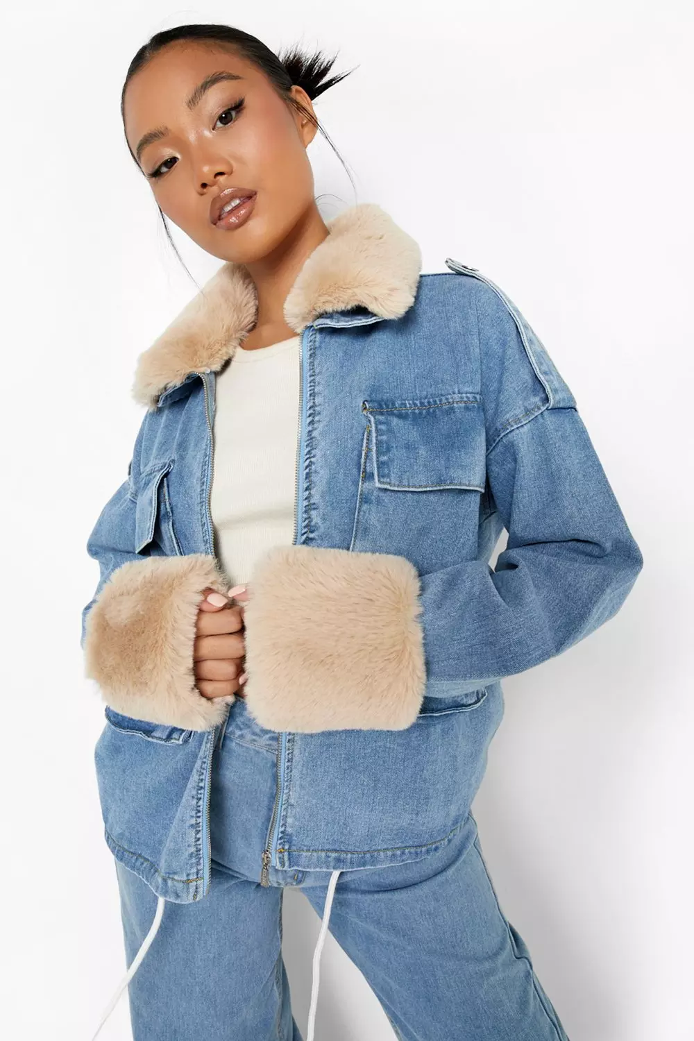 Faux fur hot sale trim denim jacket